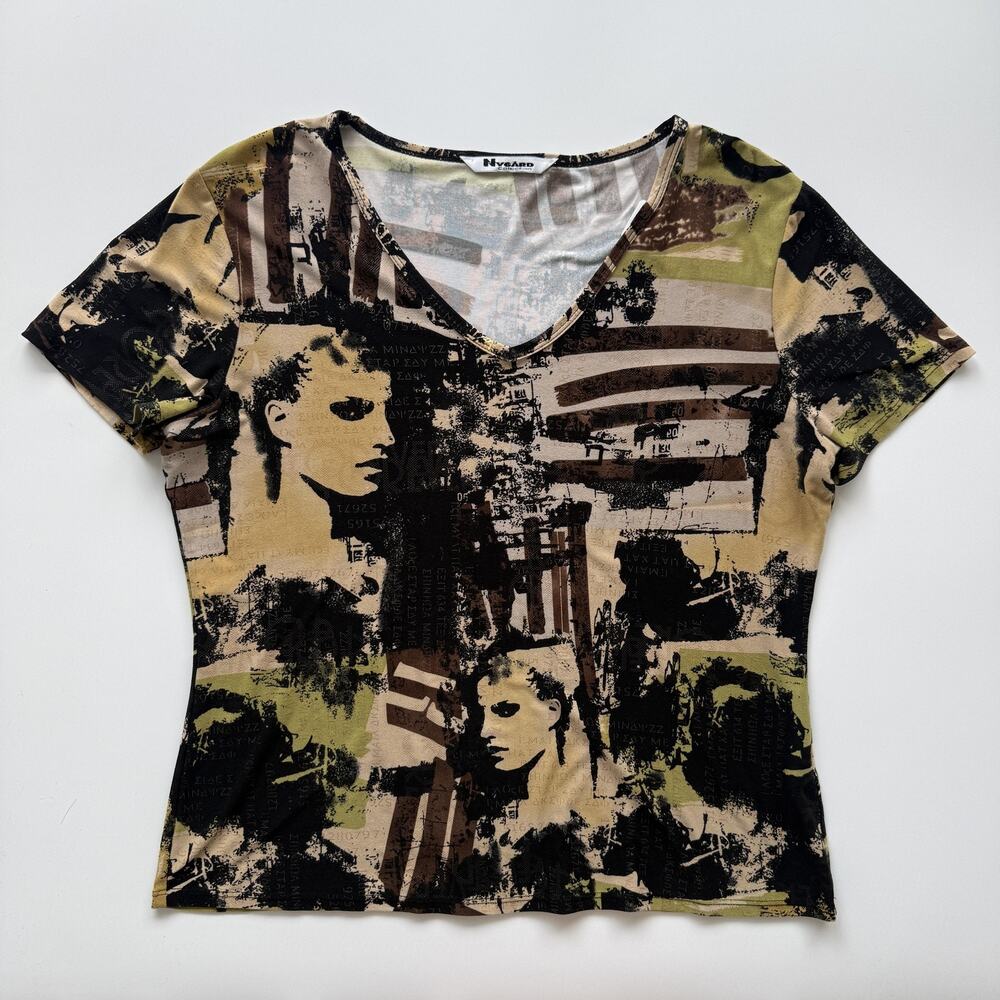 Nygard Collection T Shirt Womens M Brown Abstract Graphic Face Print V Neck Top